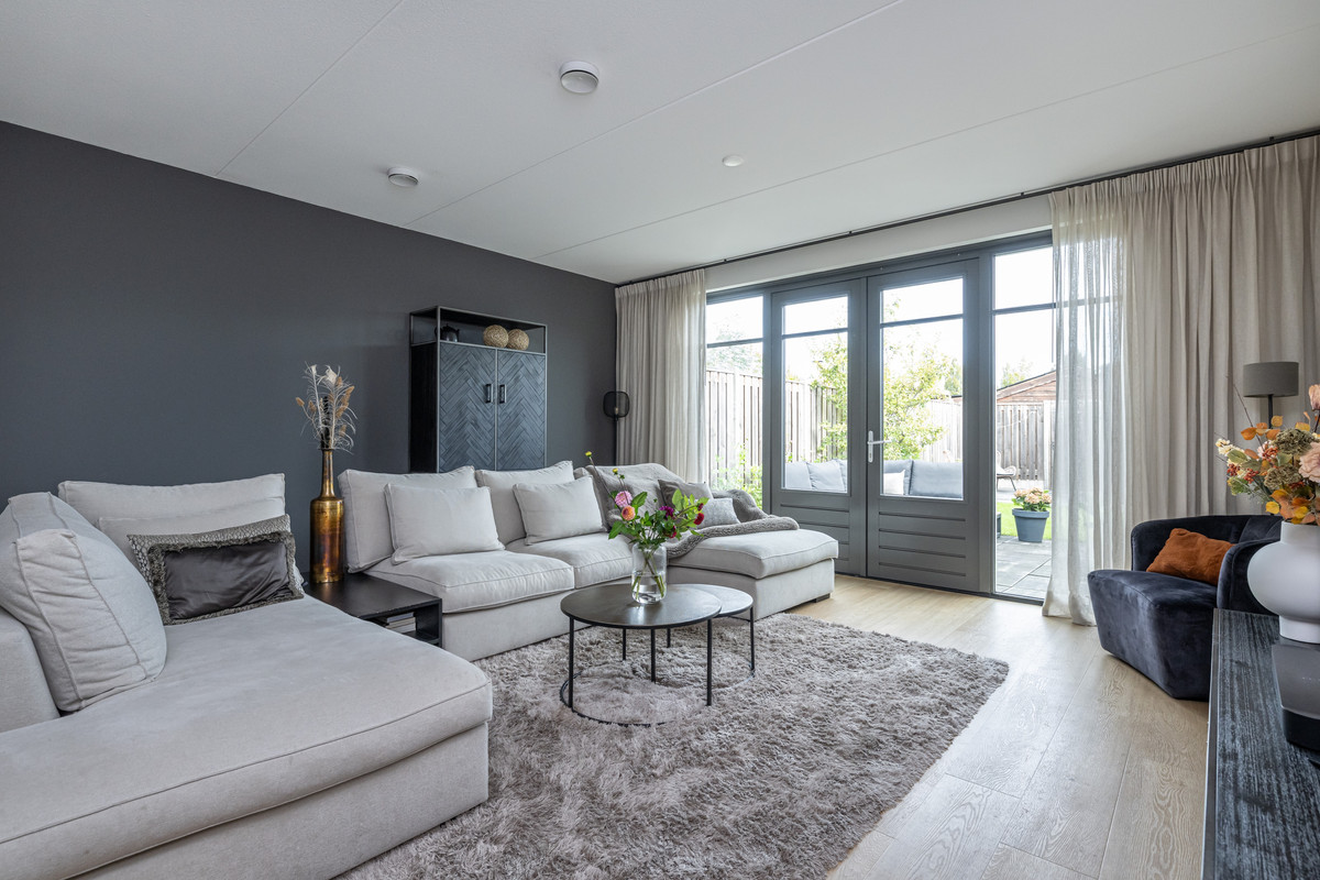 Tussenwoning te koop: Grondzeilerstraat 30, Oude-Tonge