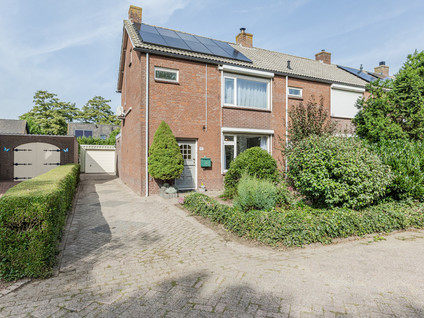 Dorpsstraat 107