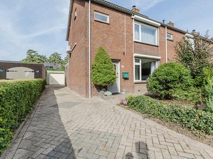 Dorpsstraat 107