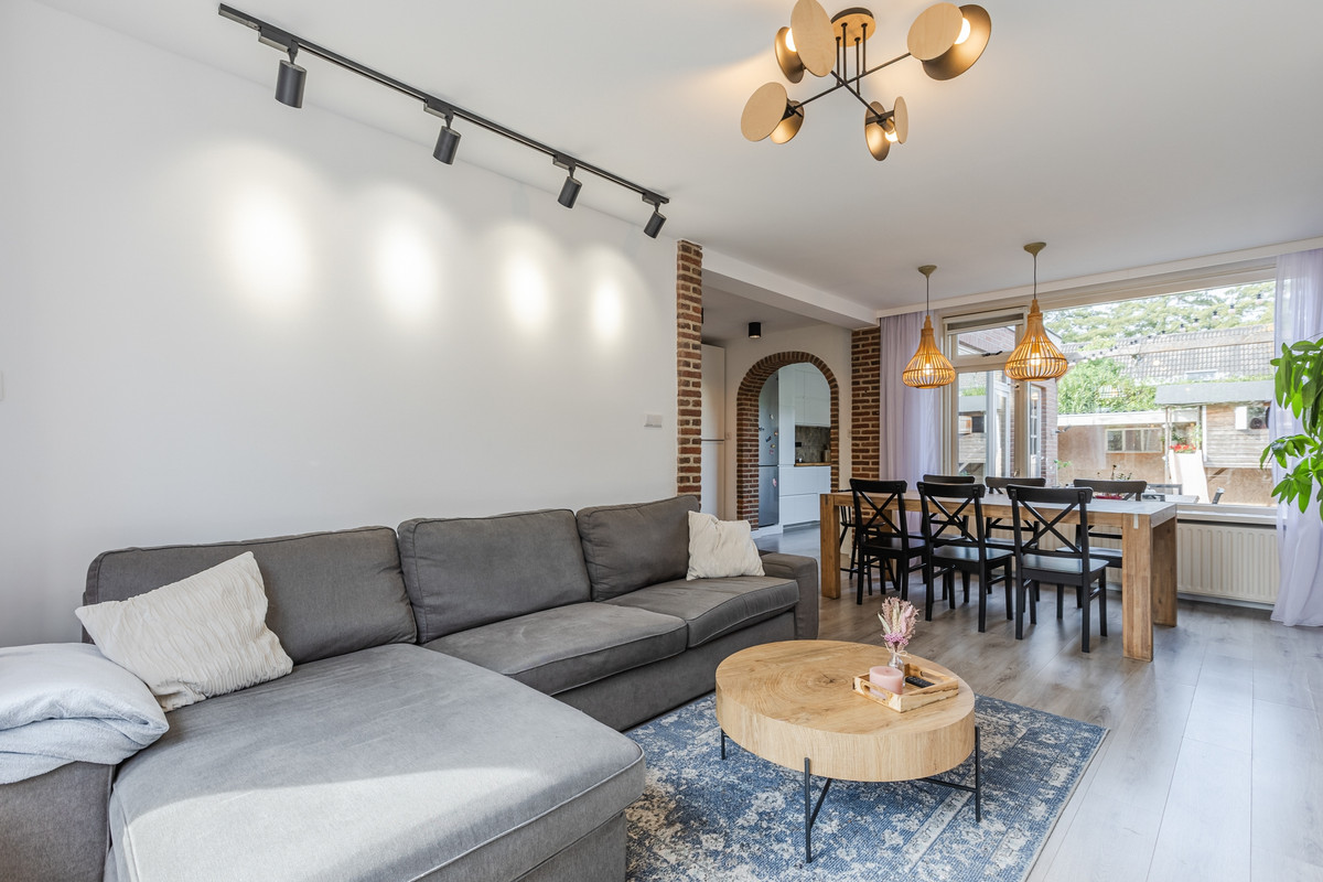 Hoekwoning te koop: Dorpsstraat 107, Meeuwen