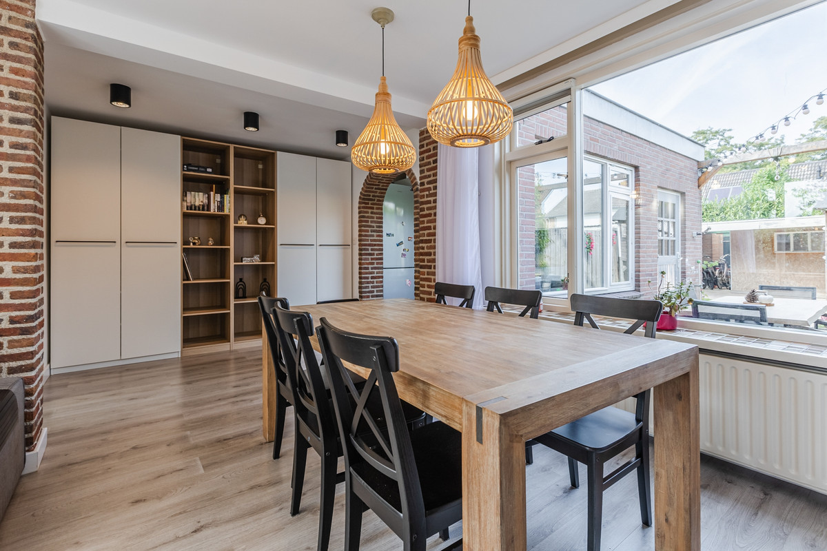Hoekwoning te koop: Dorpsstraat 107, Meeuwen