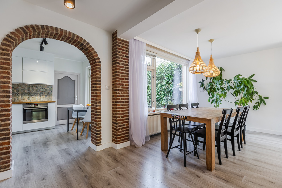 Hoekwoning te koop: Dorpsstraat 107, Meeuwen