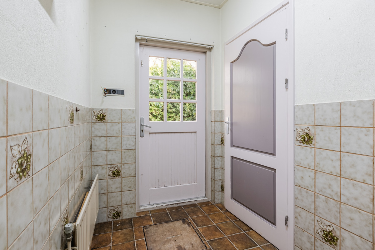 Hoekwoning te koop: Dorpsstraat 107, Meeuwen