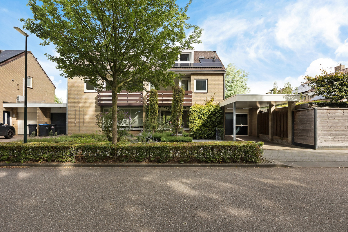 Hoekwoning te koop: Lijsterbeslaan 90, Valkenswaard