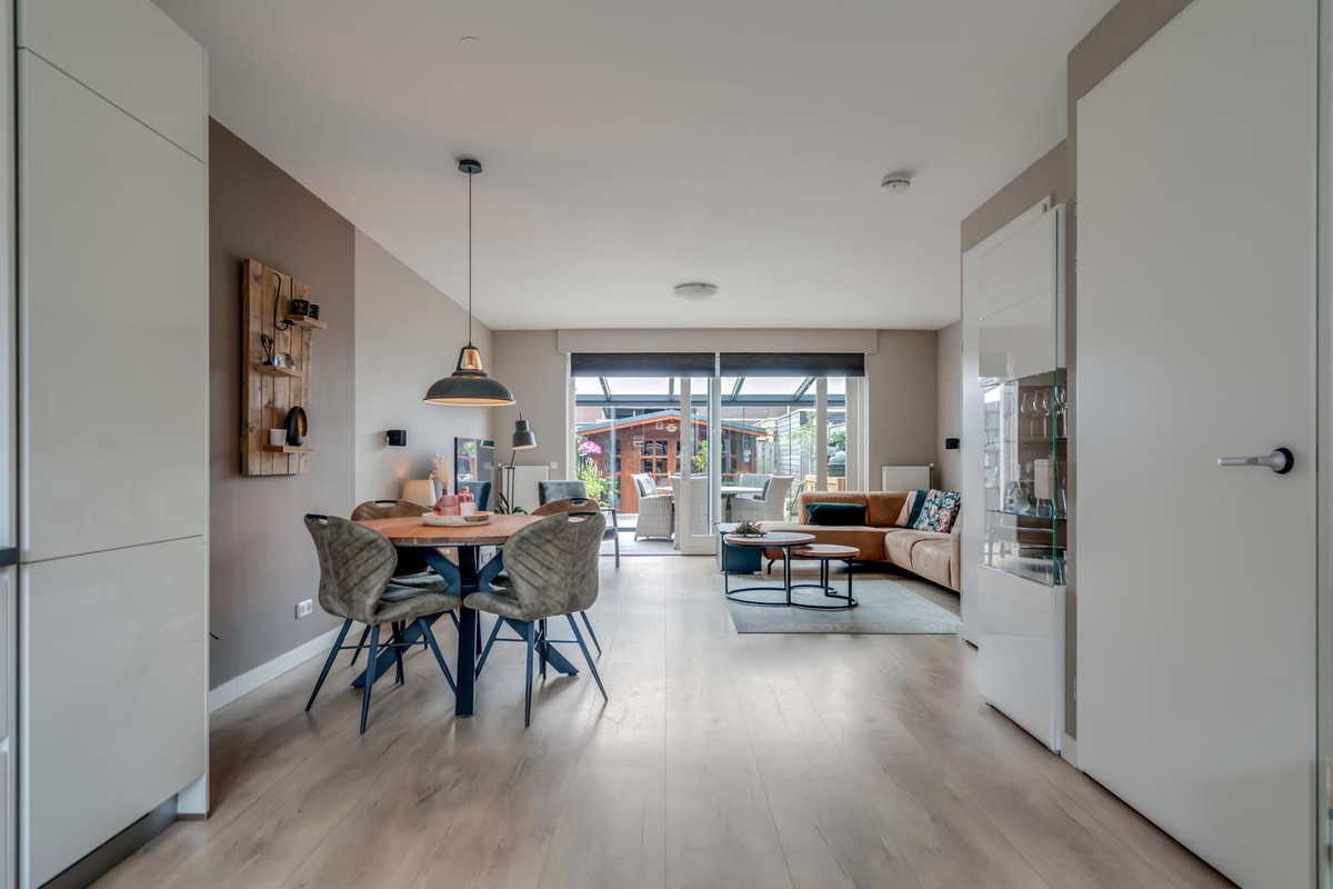 Tussenwoning te koop: Lakensnijdersgilde 45, Hasselt