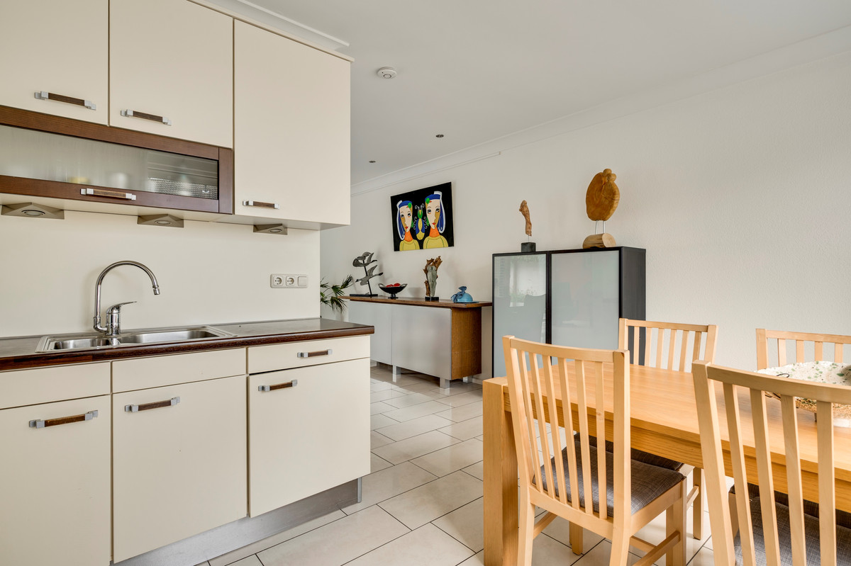 Tussenwoning te koop: Acaciastraat 58, Nederweert