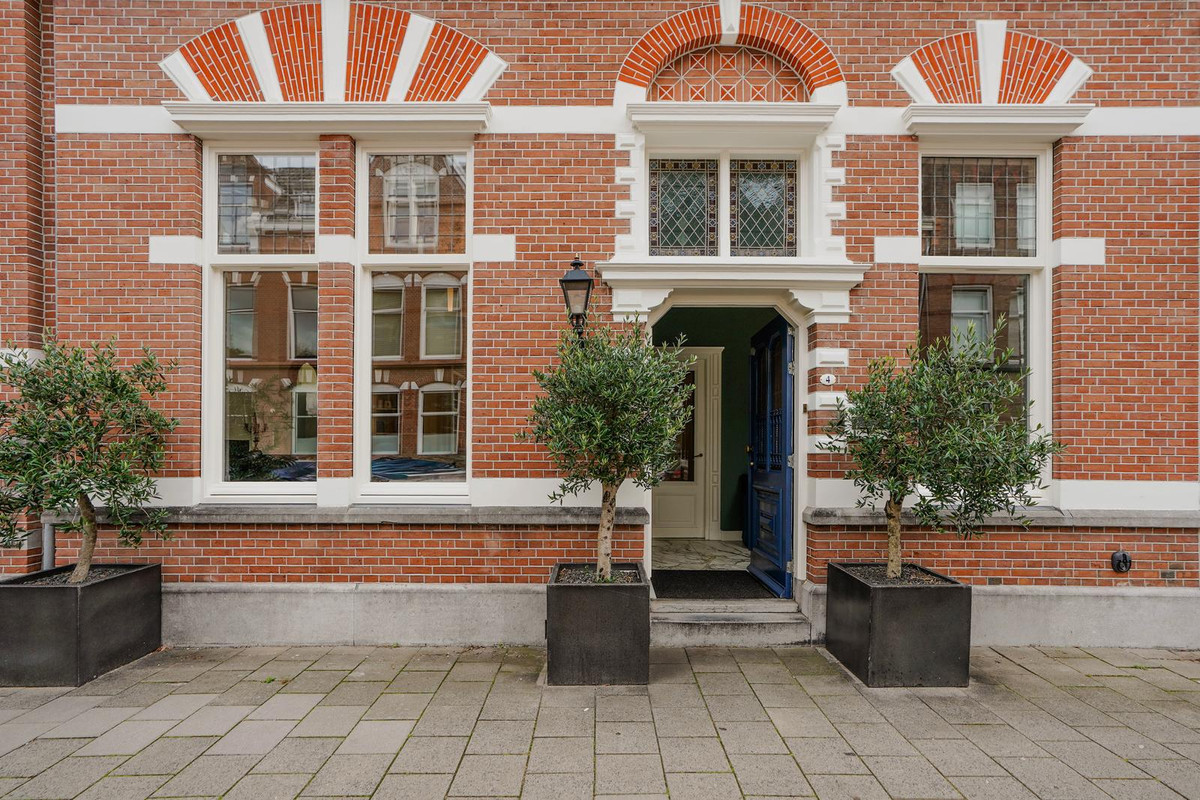 Tussenwoning te koop: Banstraat 4, 'S-Gravenhage