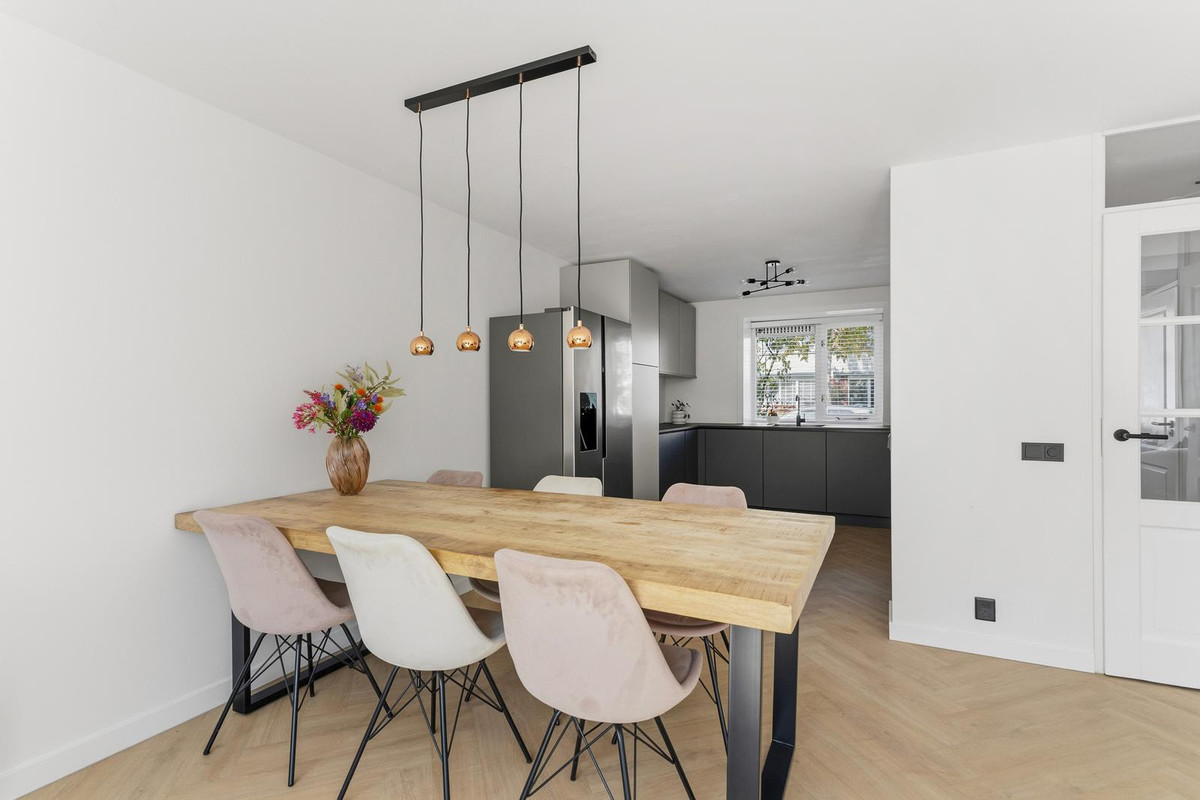 Hoekwoning te koop: Toccatastraat 35, Almere