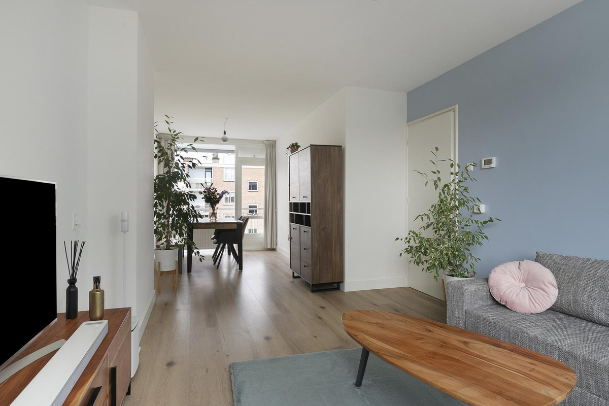 Appartement te koop: Van Bijnkershoeklaan 73, Utrecht