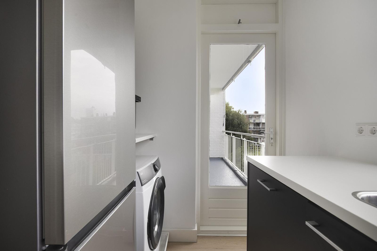 Appartement te koop: Van Bijnkershoeklaan 73, Utrecht