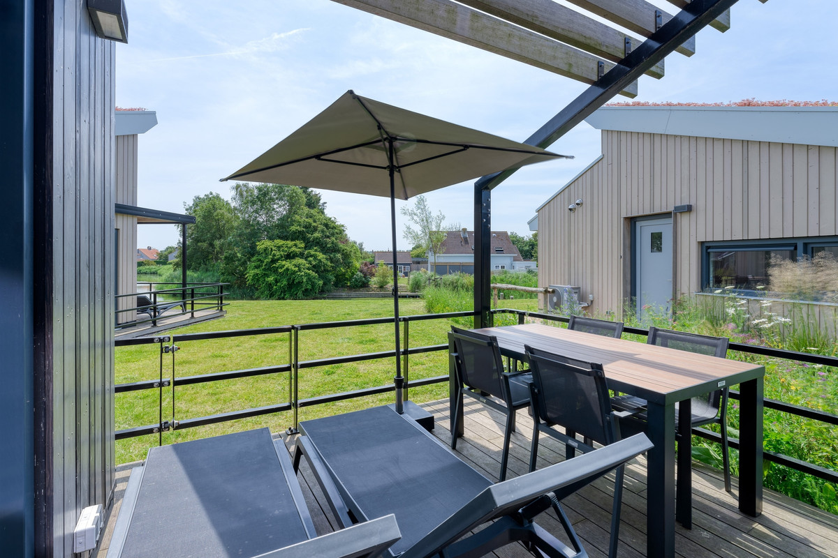 Vrijstaande woning te koop: Nieuwesluisweg 1A719, Breskens