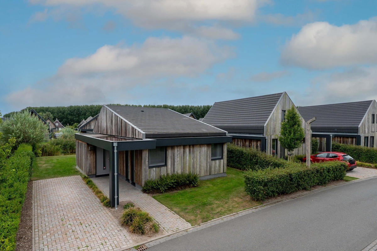 Vrijstaande woning te koop: De Terp 1-059, Witmarsum