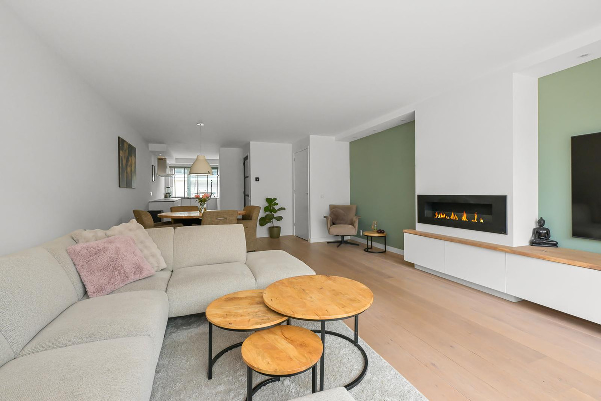 Tussenwoning te koop: Crullen Weer 17, Assendelft
