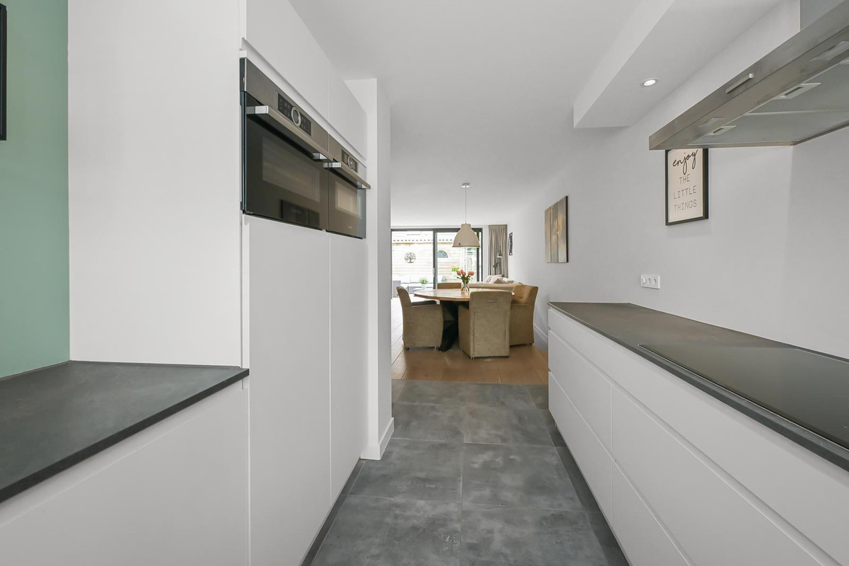 Tussenwoning te koop: Crullen Weer 17, Assendelft