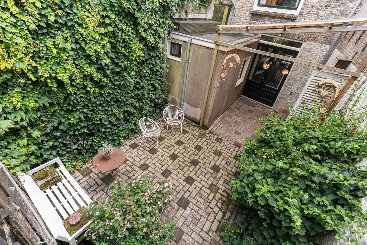 Tussenwoning te koop: Vijverstraat 10, Gouda