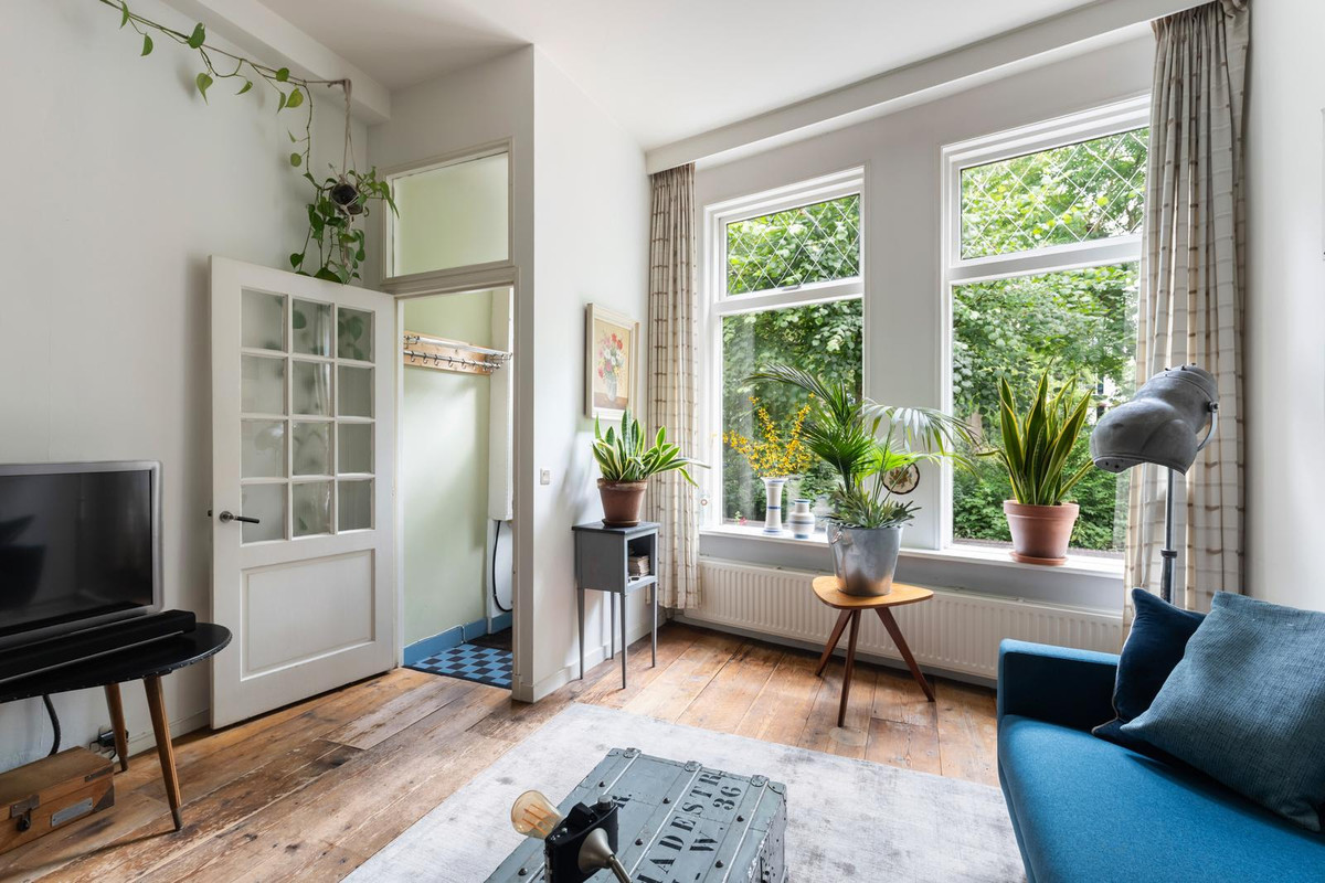 Tussenwoning te koop: Vijverstraat 10, Gouda