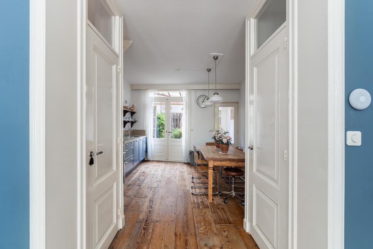 Tussenwoning te koop: Vijverstraat 10, Gouda