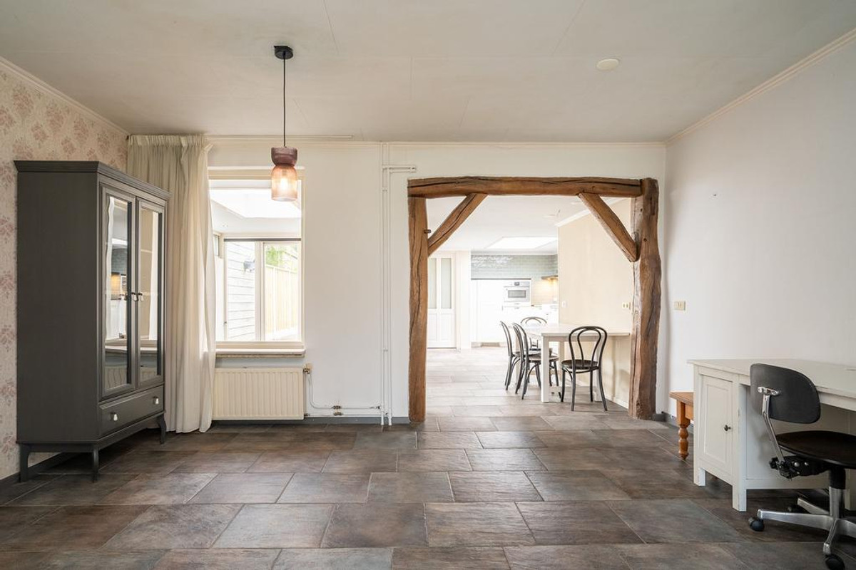 Tussenwoning te koop: Haverkampweg 90, Enschede