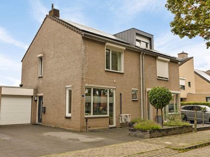 Burg. Wijnandsstraat 84