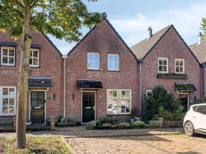 Meester van Busselstraat 6