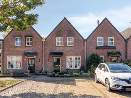 Meester van Busselstraat 6