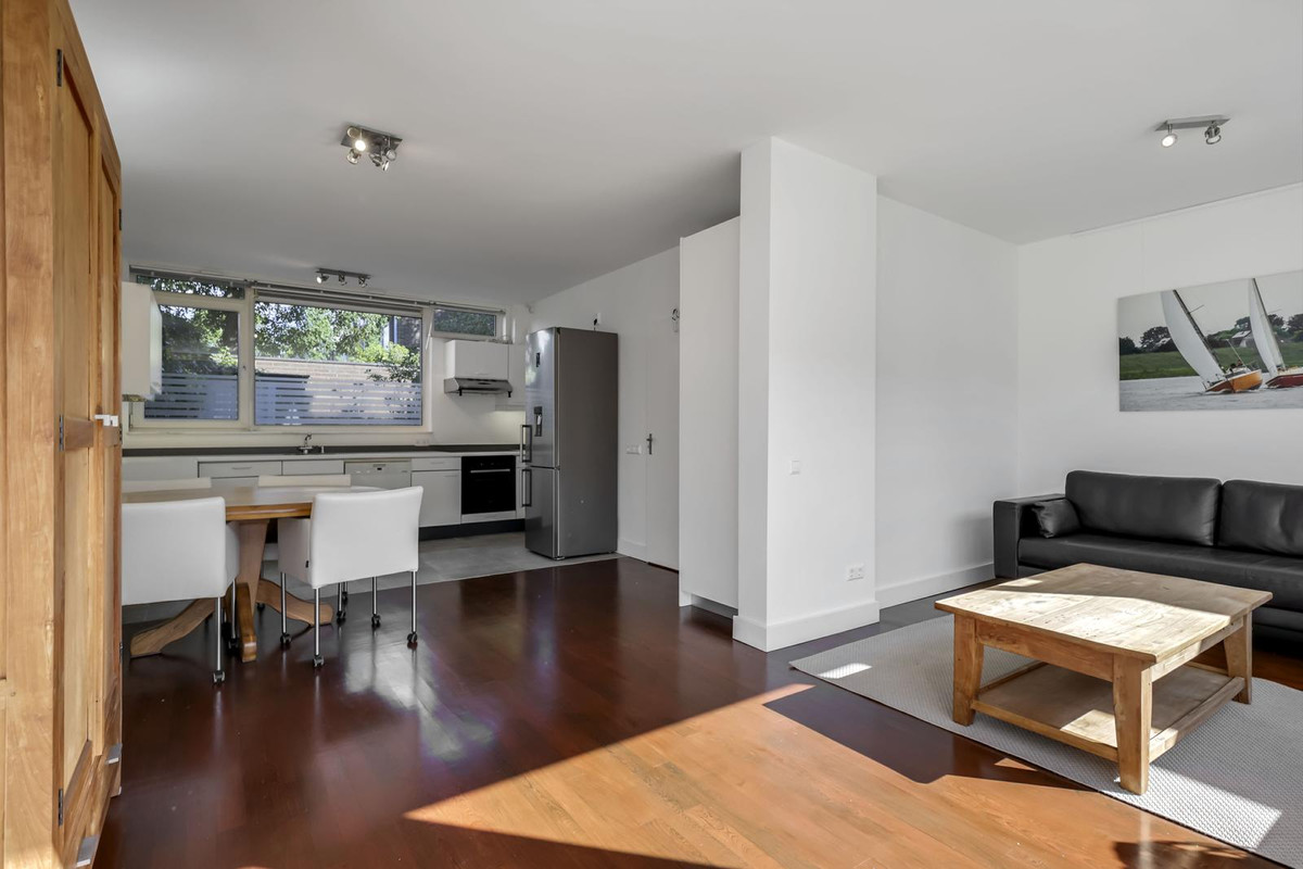 Tussenwoning te koop: Vriezekooppad 10, Arnhem