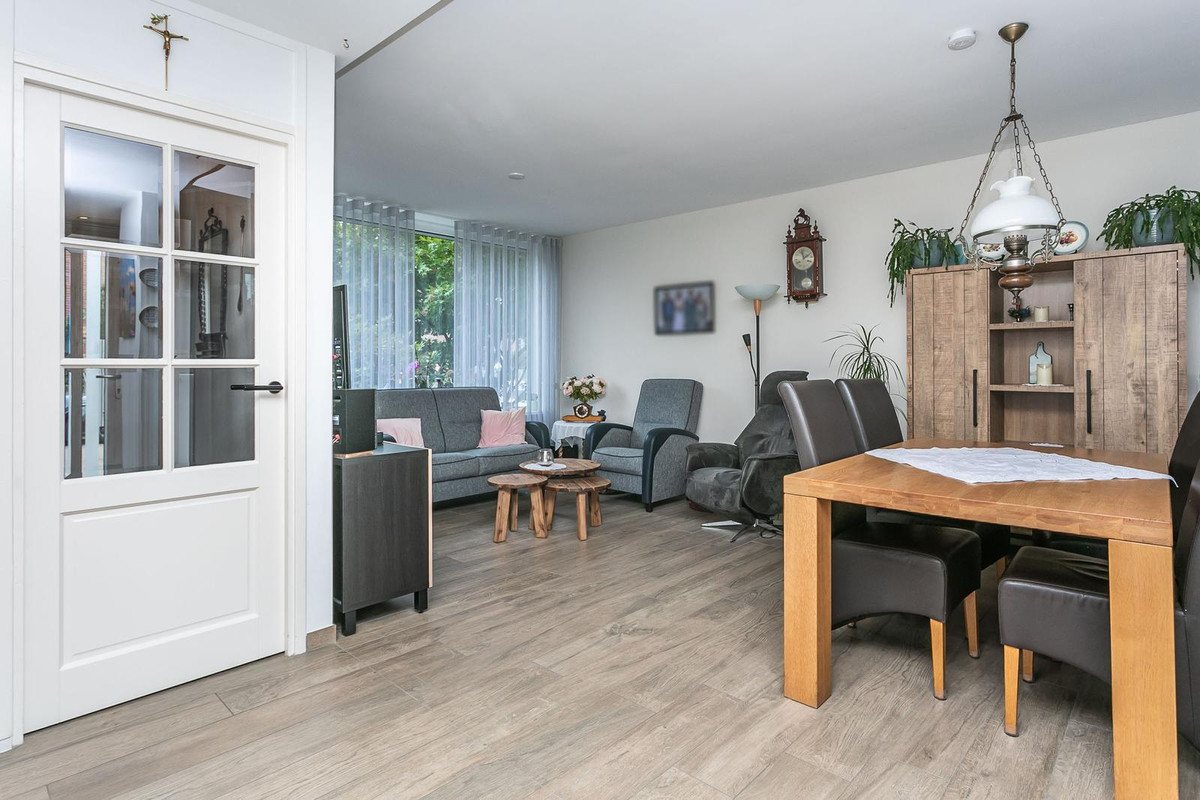Tussenwoning te koop: Koningstraat 9, Brunssum