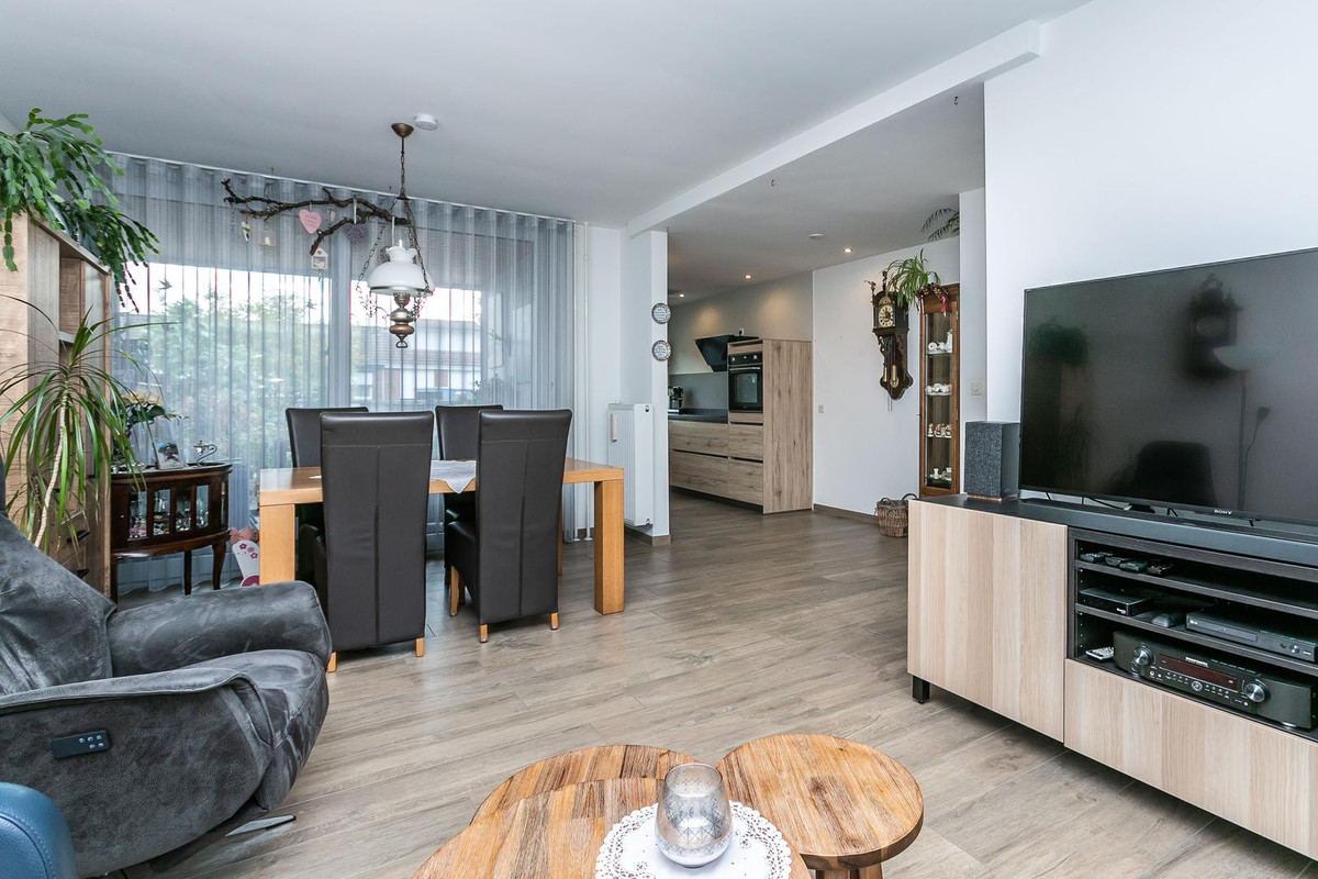 Tussenwoning te koop: Koningstraat 9, Brunssum