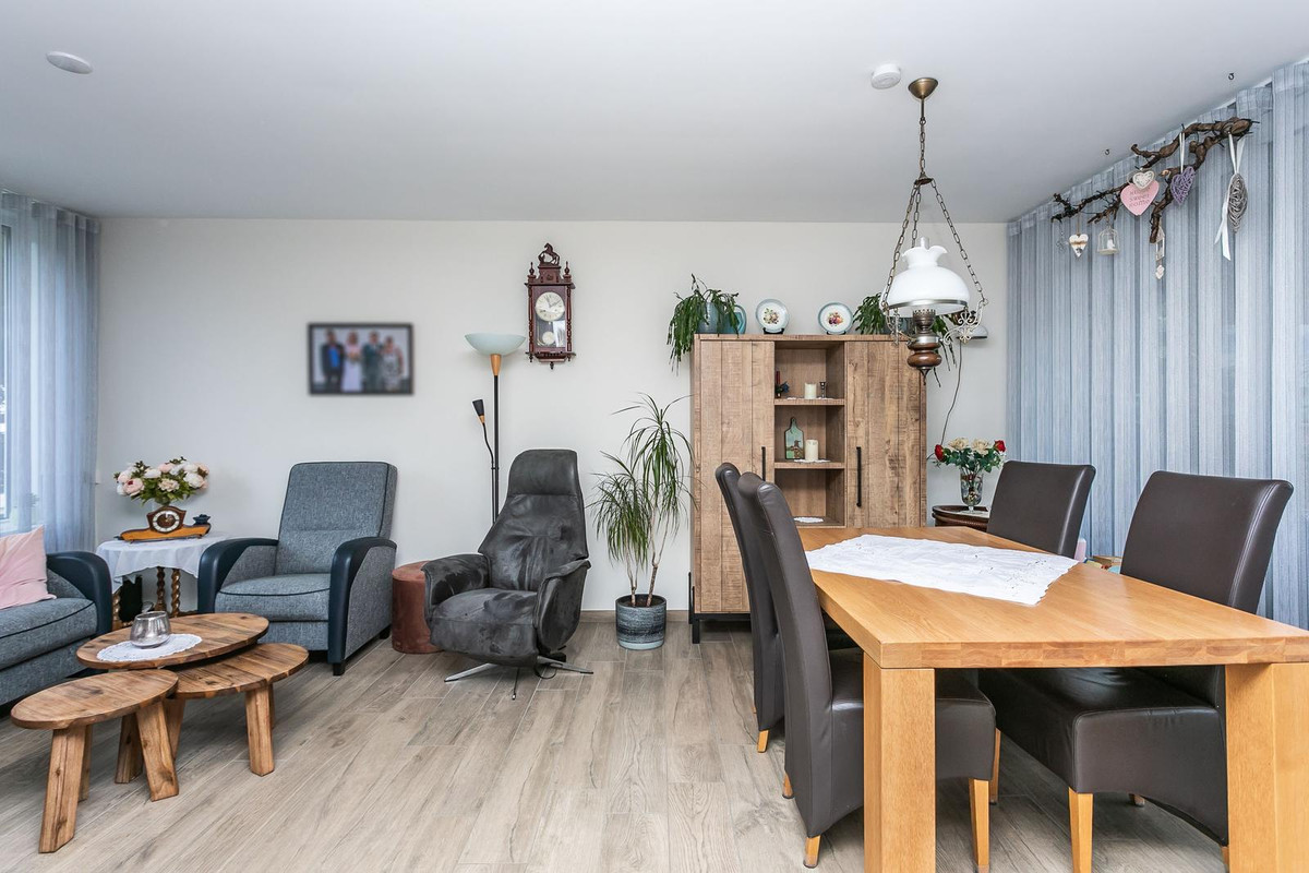 Tussenwoning te koop: Koningstraat 9, Brunssum