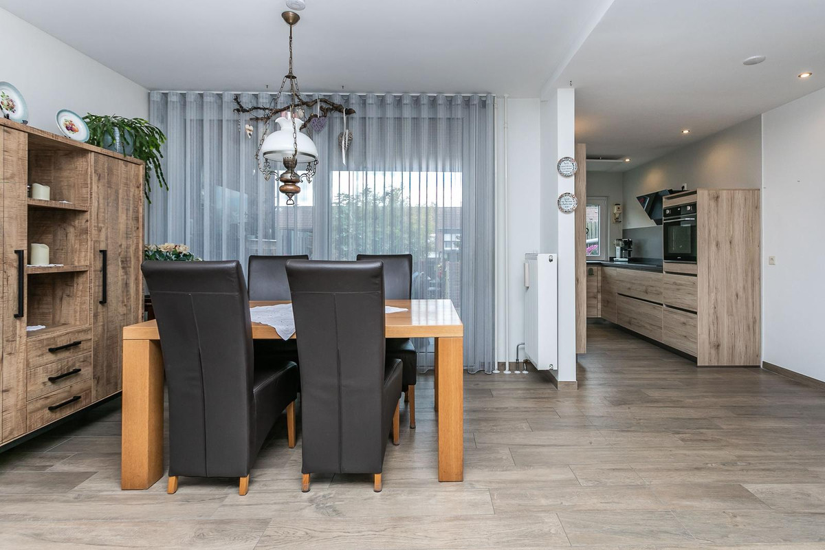 Tussenwoning te koop: Koningstraat 9, Brunssum