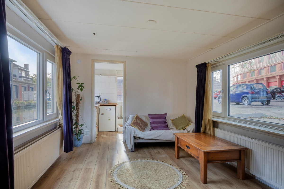 Studio te koop: Van Maanenkade 224, 'S-Gravenhage