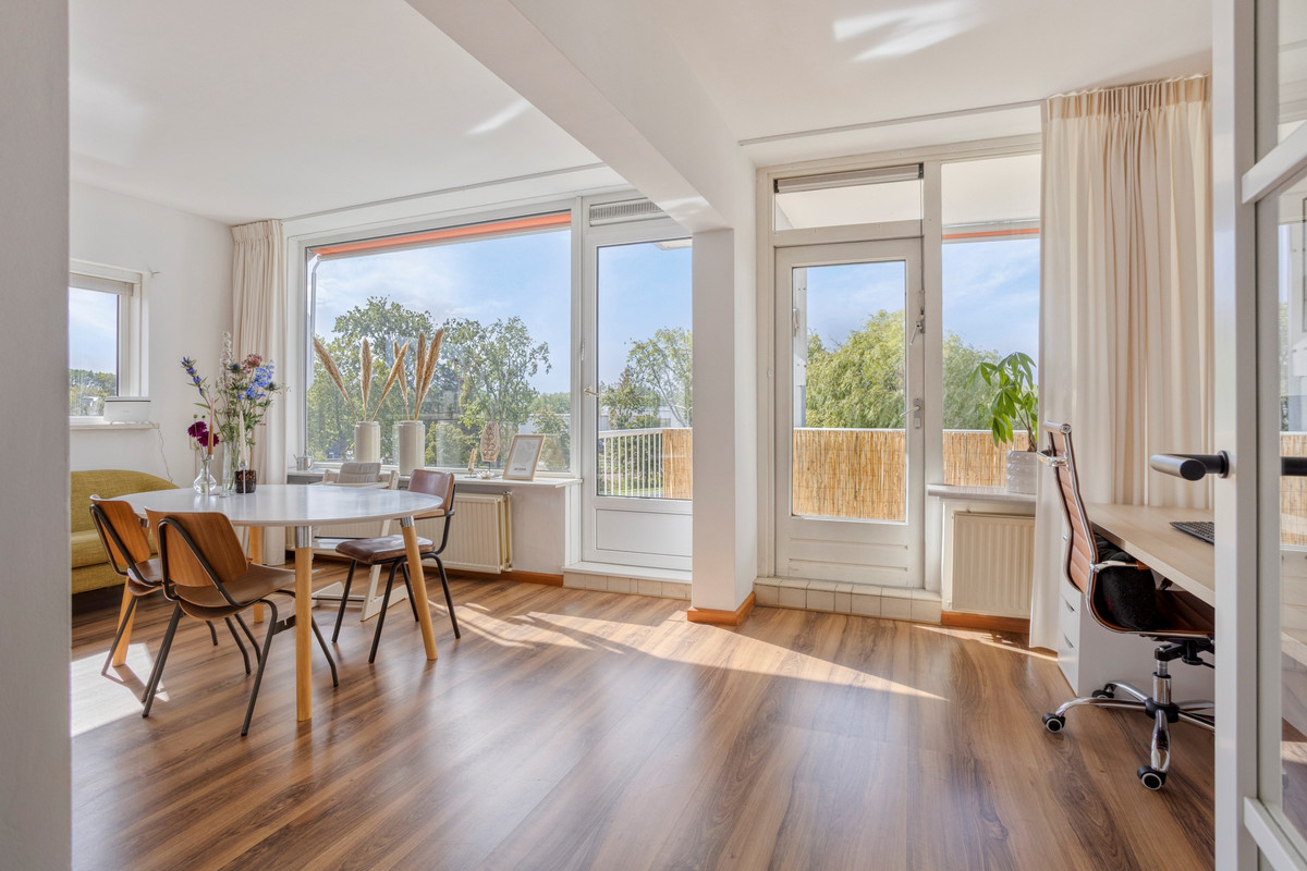 Appartement te koop: Jacob van Campenlaan 54, Leiden