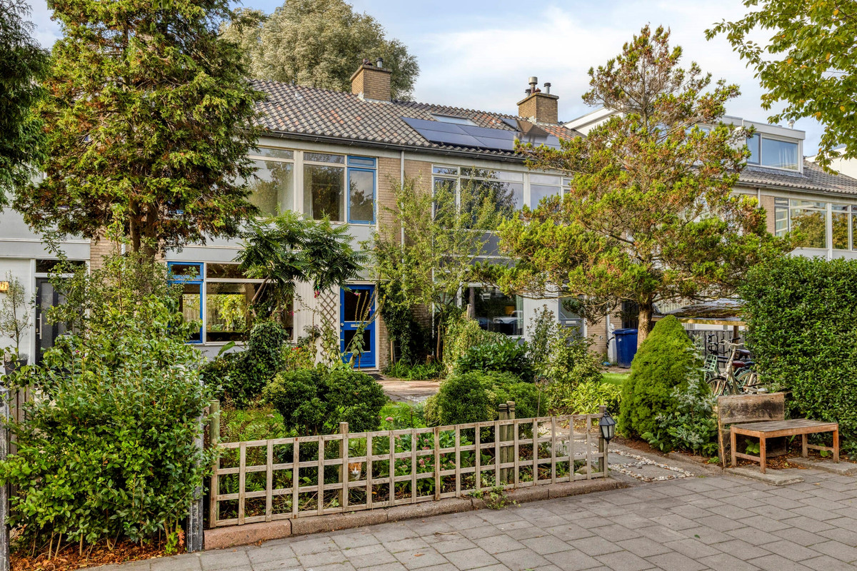 Tussenwoning te koop: Meppelrade 109, 'S-Gravenhage