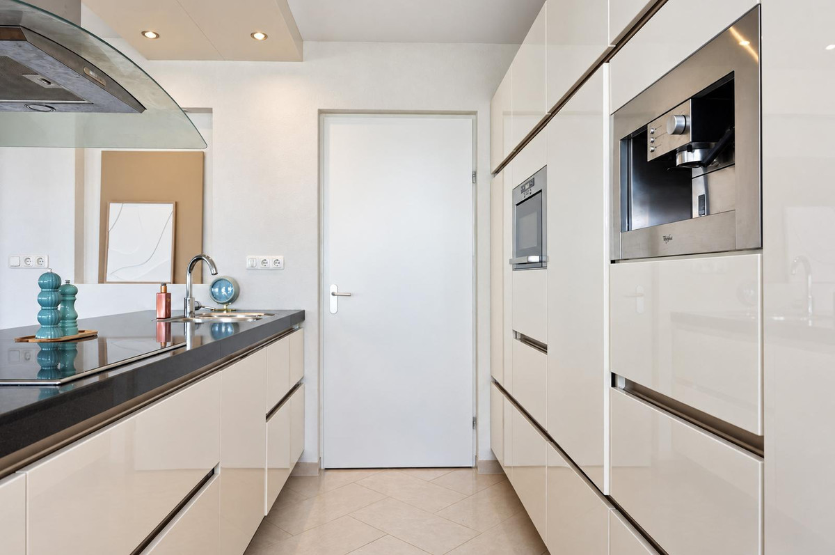 Appartement te koop: Emmasingel 31-237, Eindhoven
