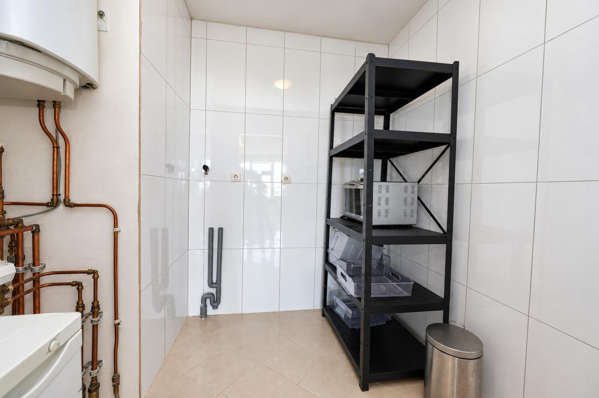Appartement te koop: Emmasingel 31-237, Eindhoven