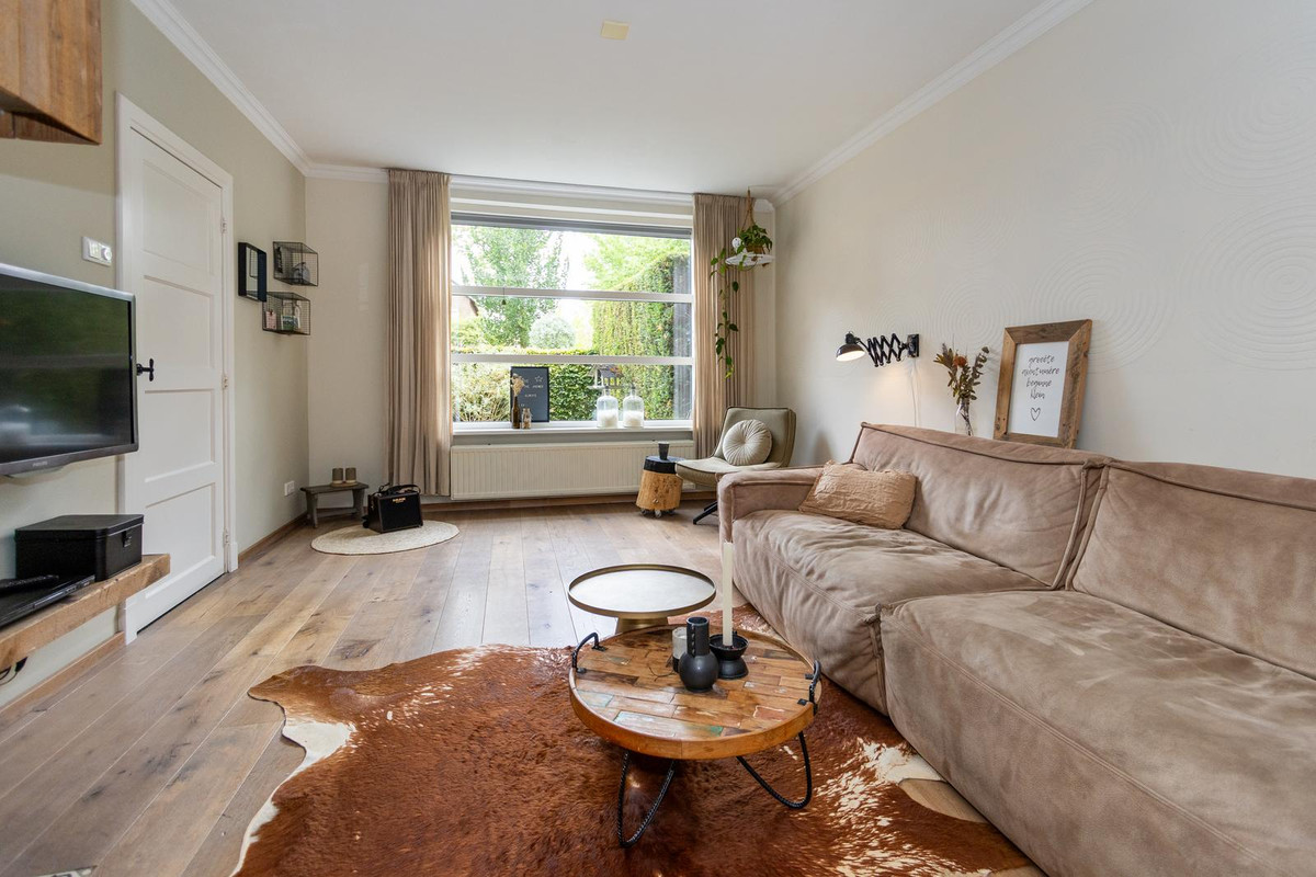 Tussenwoning te koop: Exaten 8, Weert
