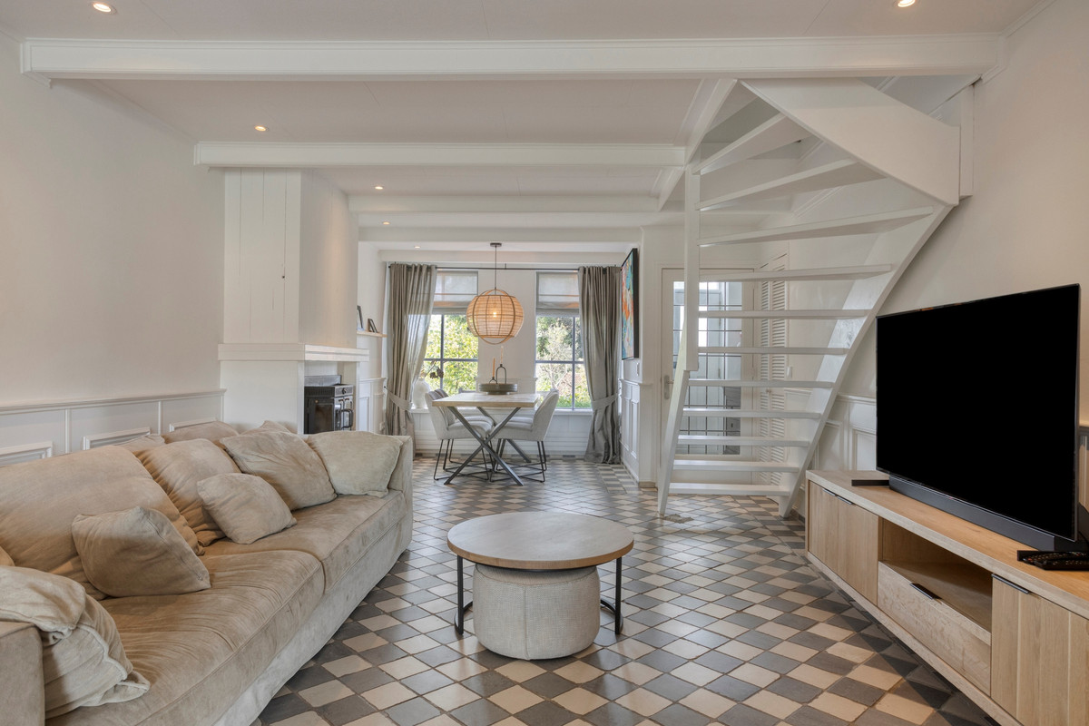 Tussenwoning te koop: Oostdijk 45, Middelharnis