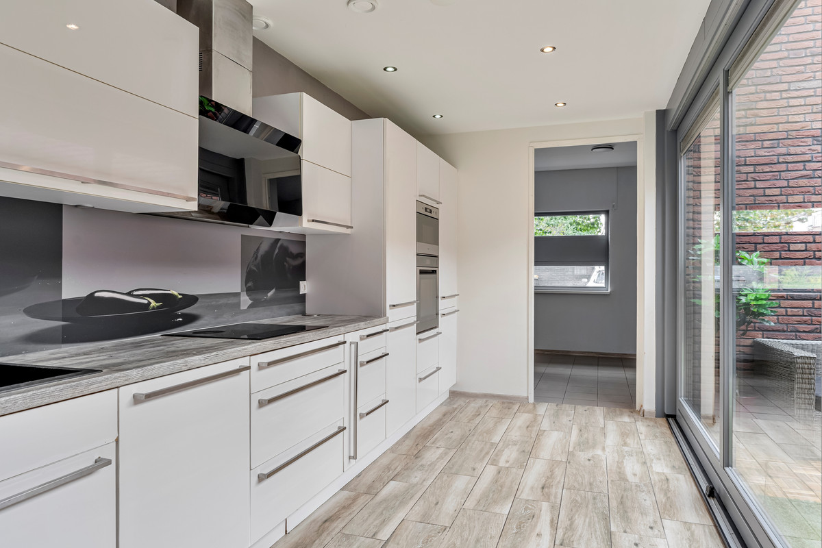 Tussenwoning te koop: Verenigingstraat 7, Tilburg