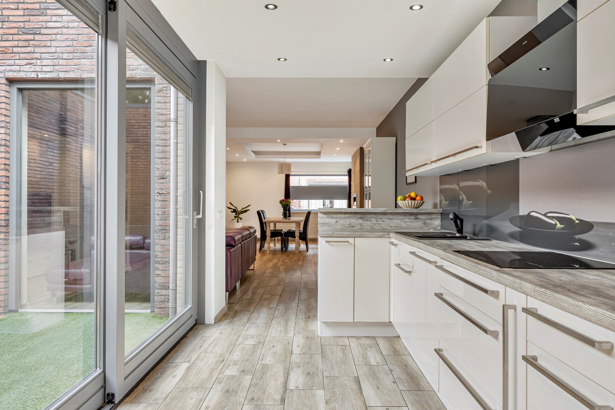 Tussenwoning te koop: Verenigingstraat 7, Tilburg