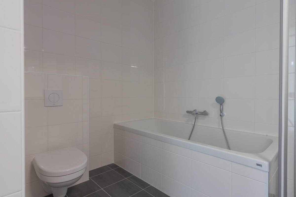 Appartement te huur: Roolandweg 37, Haarlem