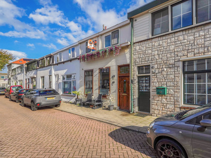 Leliestraat 24
