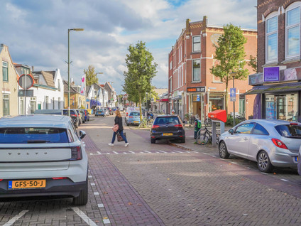 Leliestraat 24