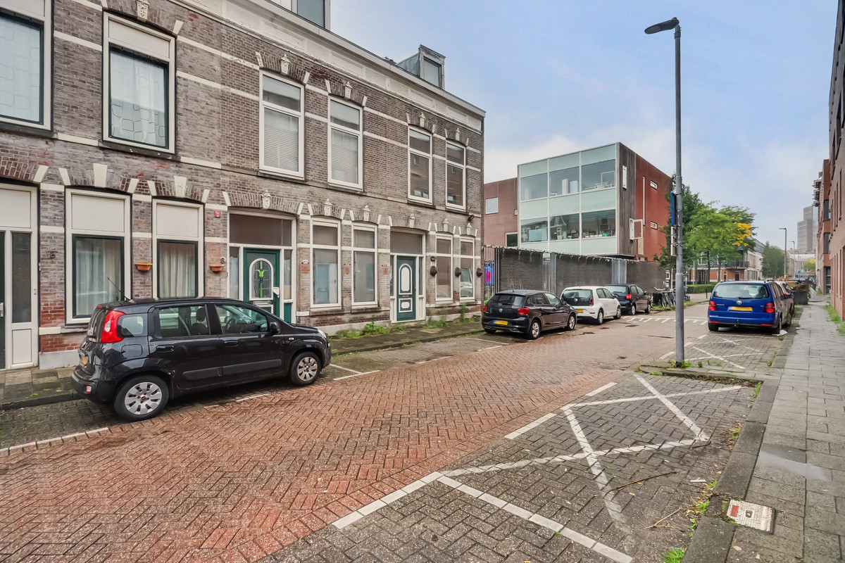 Hoekwoning te koop: Ruwaardstraat 10, Rotterdam