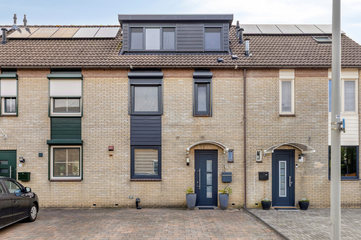 Tussenwoning te koop: Horststraat 6, Arnhem