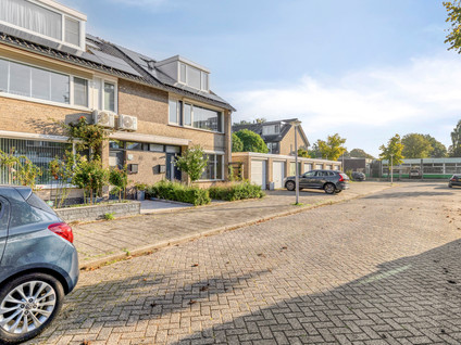 Schermerstraat 4