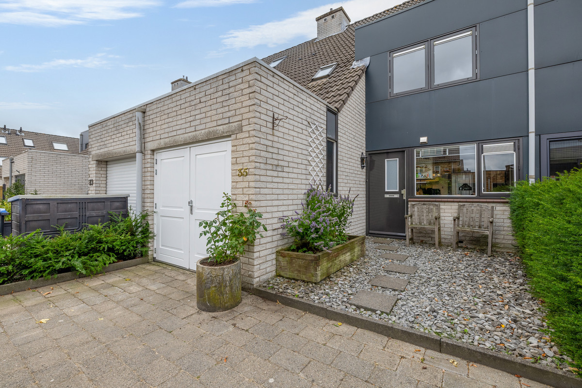 Tussenwoning te koop: Vlier 35, Poortugaal