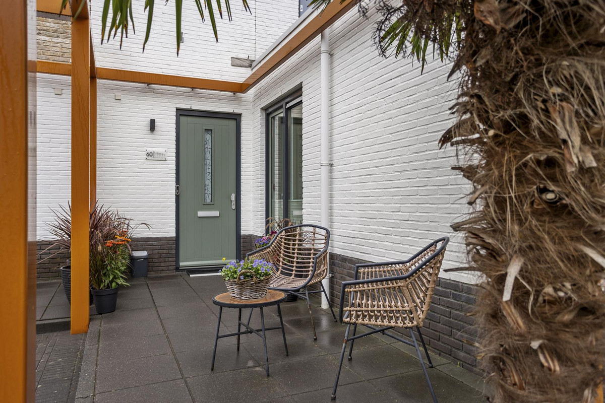 Hoekwoning te koop: Sneekermeer 60, Zoetermeer