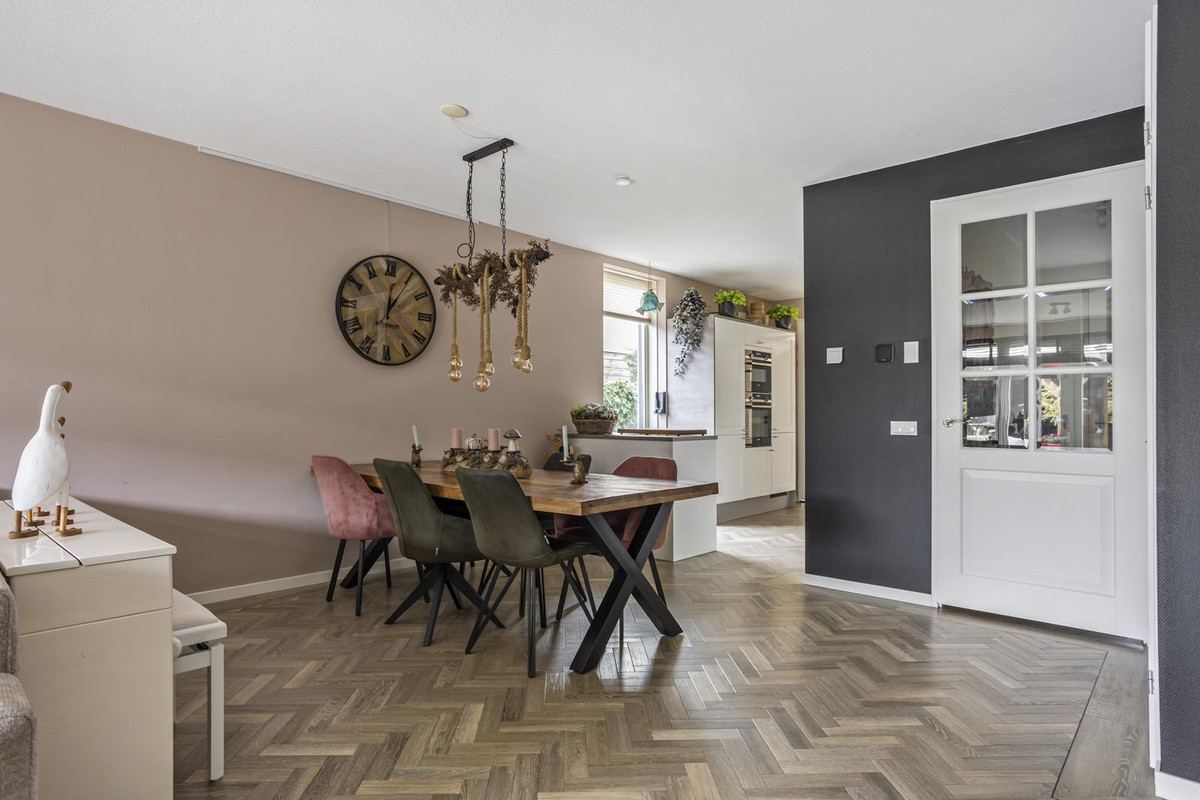 Hoekwoning te koop: Sneekermeer 60, Zoetermeer
