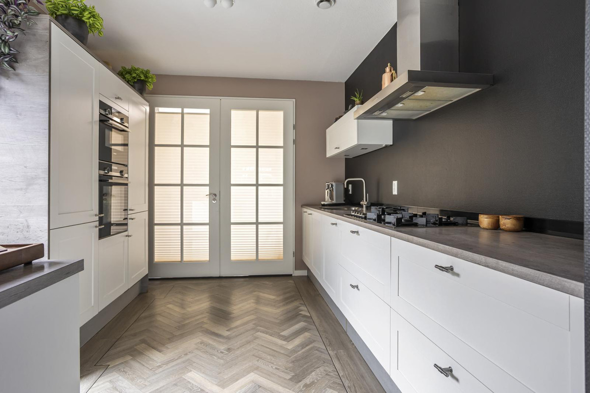 Hoekwoning te koop: Sneekermeer 60, Zoetermeer