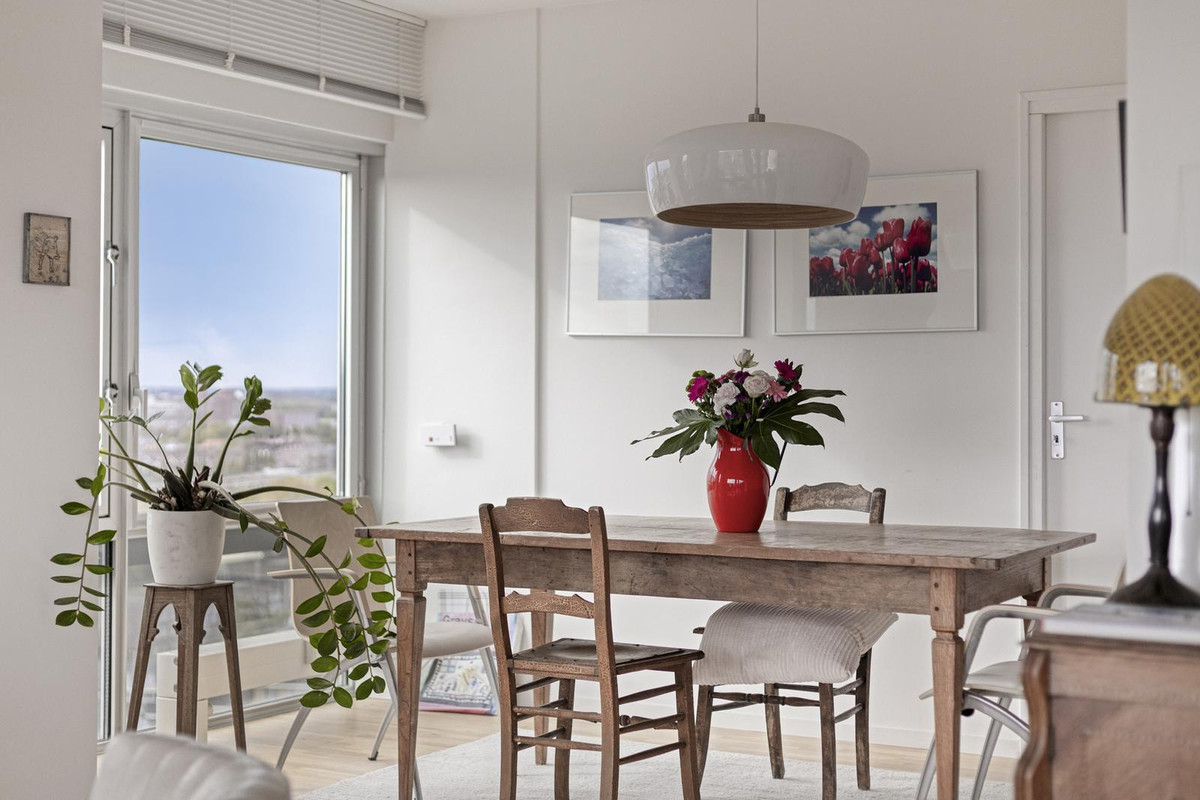 Appartement te koop: Oranjeplein 261, Maastricht